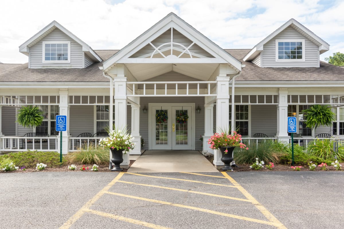 Exterior and main entrance at Trustwell Living at Kingsbury Place in Defiance, Ohio