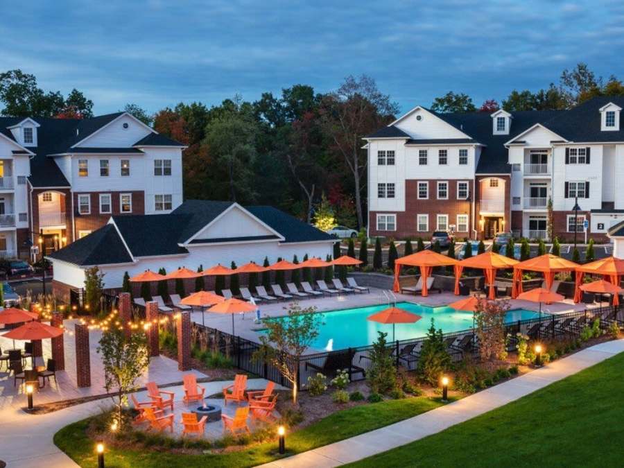 One Glastonbury Place