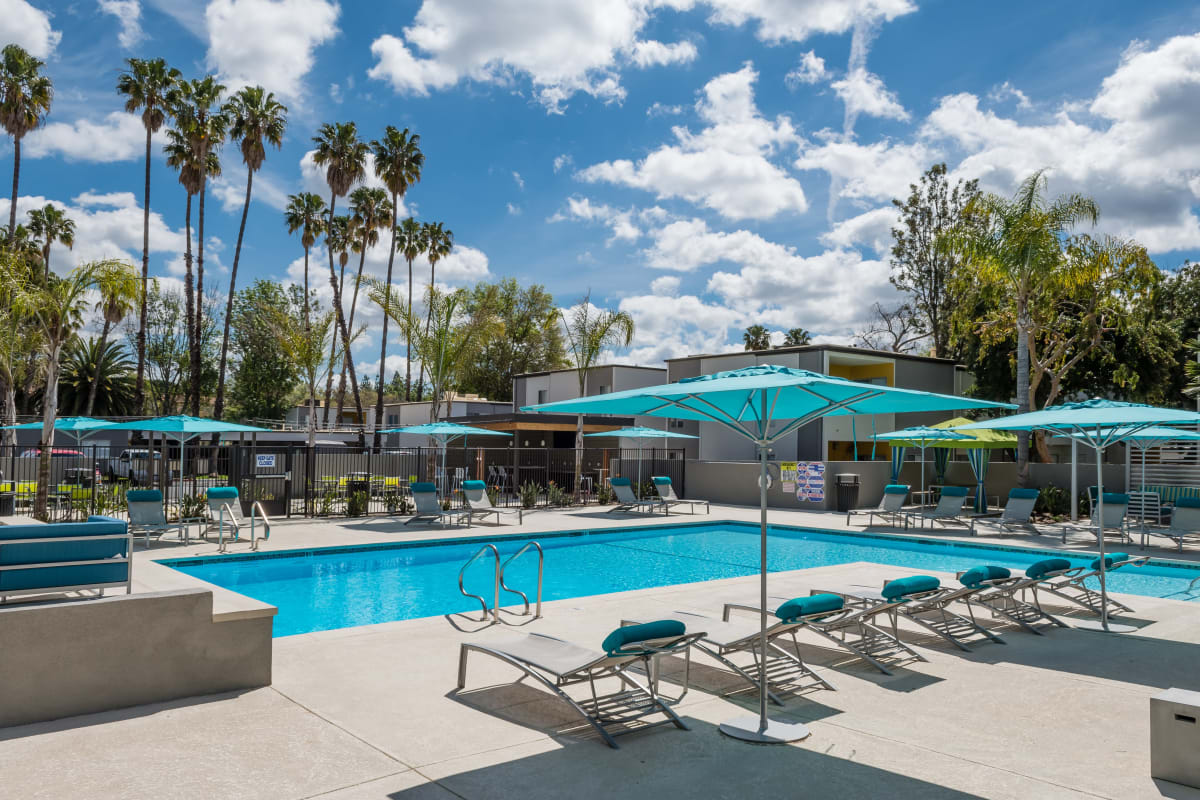 Poolside lounge chairs at The Retreat at Thousand Oaks, Thousand Oaks, California