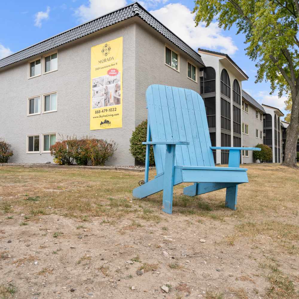Outdoor seating area of the apartments at Morada in Crystal, Minnesota