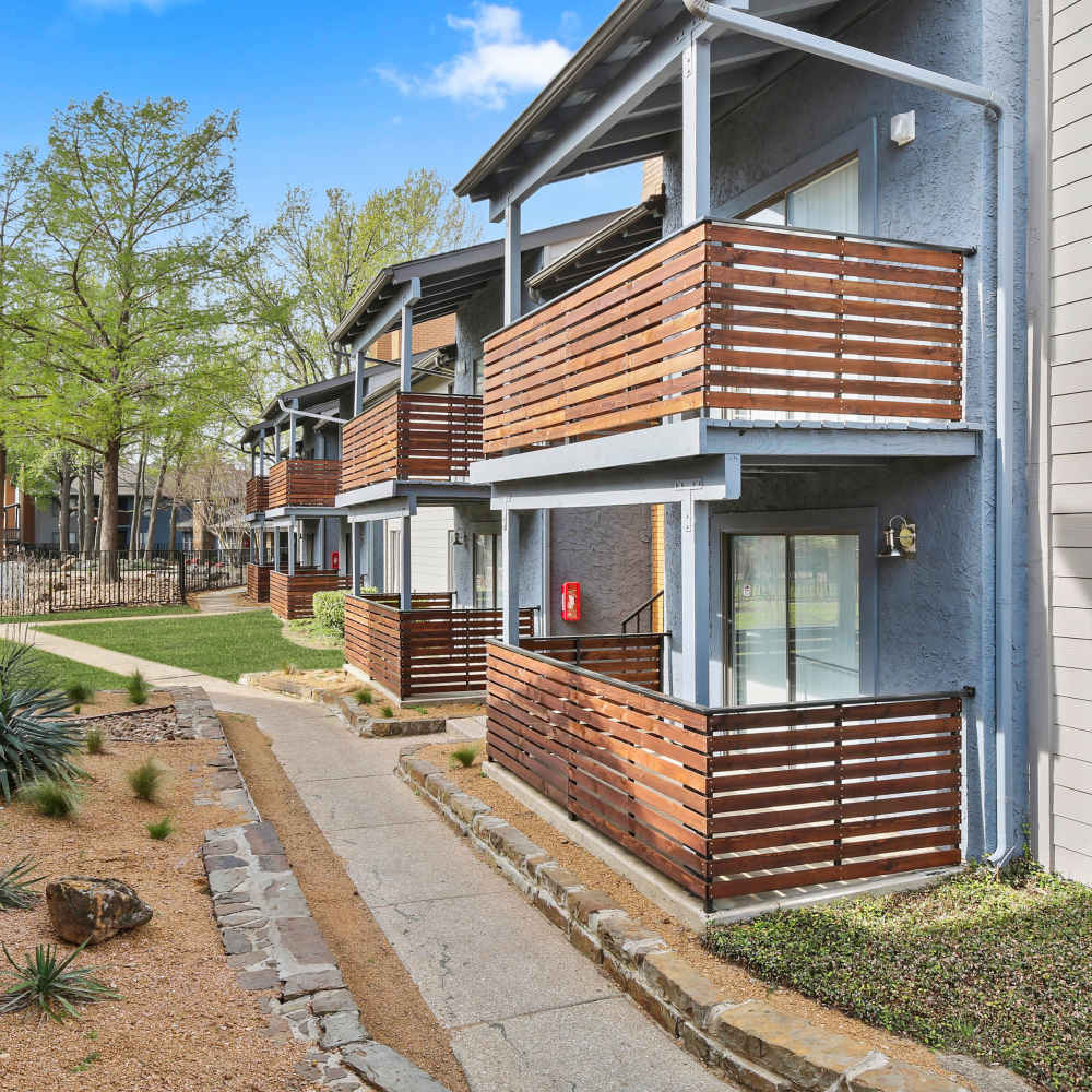 Front view of an apartment at Eleven600 in Dallas,Texas