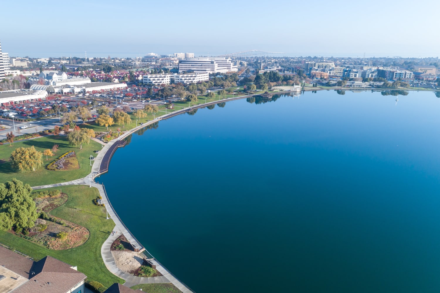 Waterfront near Harbor Cove Apartments in Foster City, California