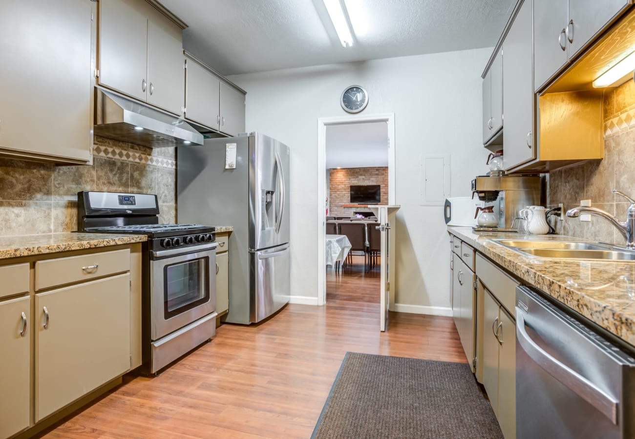 Fully equipped kitchen at The Oaks in Elk Grove, California