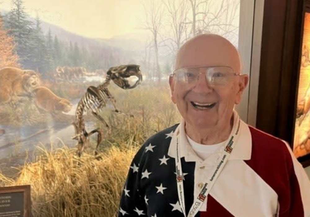 Resident enjoying an art gallery at Turners Rock in Springfield, Missouri
