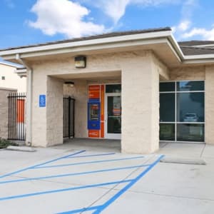 The front entrance to A-1 Self Storage in Cypress, California