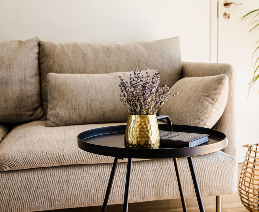 A furnished living room at Haven Hill Exchange in Atlanta, Georgia