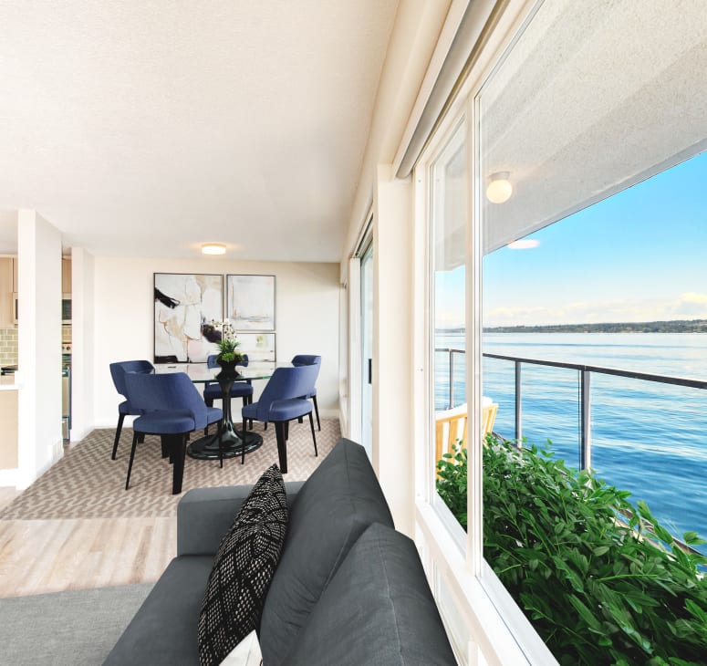 View of Lake Washington at Lakefront on Washington along the waterfront in Seattle, Washington