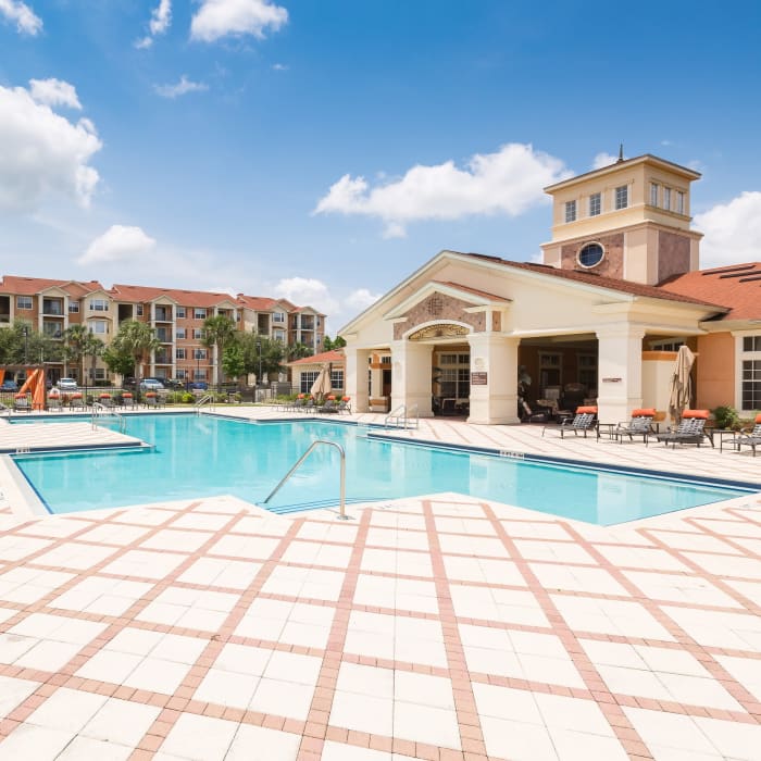 The Aspect has a beautiful swimming pool in Kissimmee, Florida
