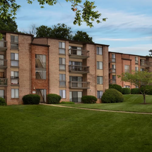 Exterior at Vistas of Annandale in Annandale, Virginia
