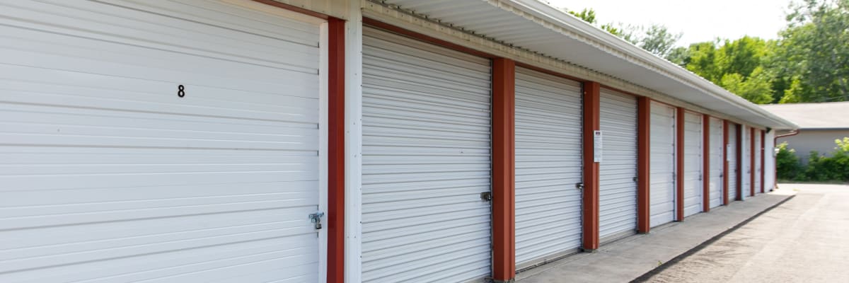 Features at KO Storage of Annandale - Myrtle in Annandale, Minnesota