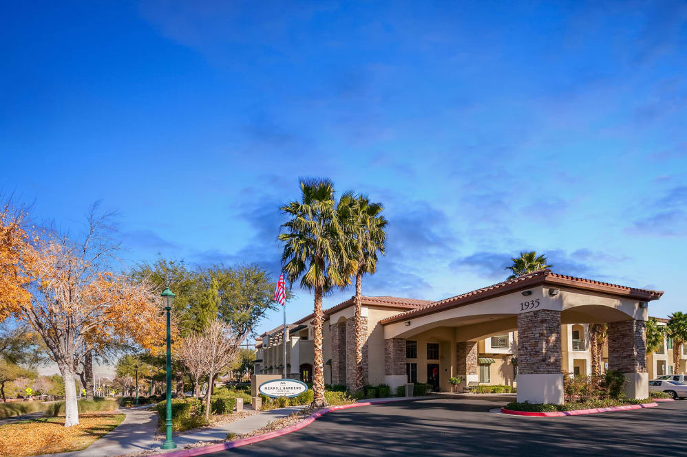 An exterior shot of Merrill Gardens at Green Valley Ranch.