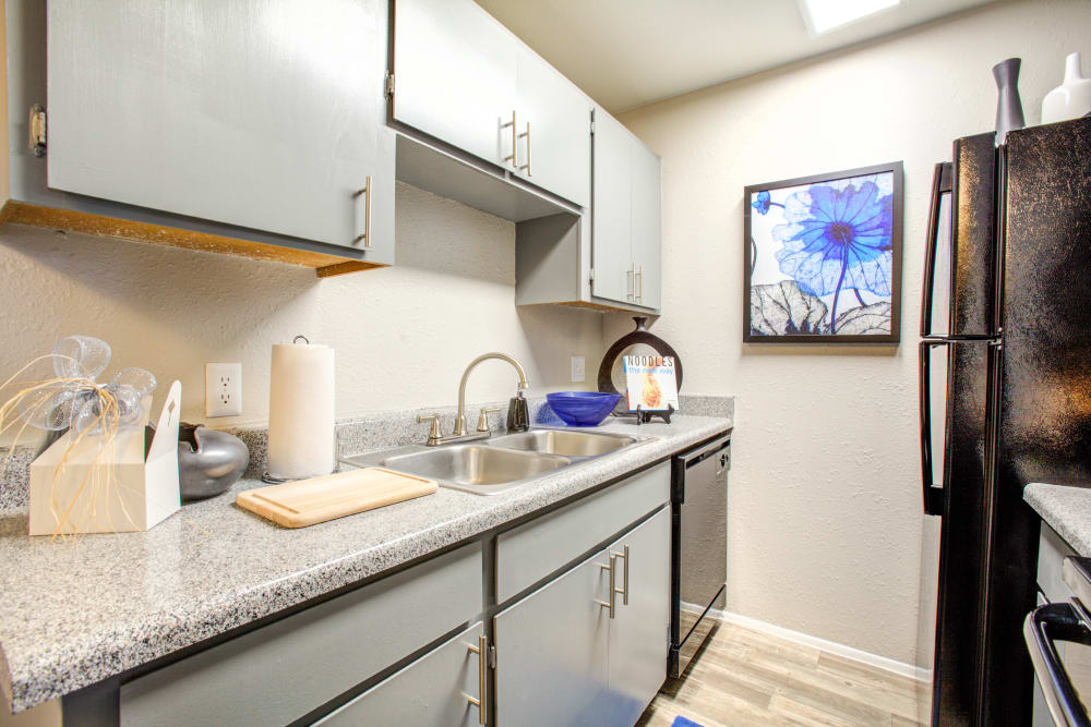 Fully equipped model kitchen at Verde Apartments in Tucson, Arizona