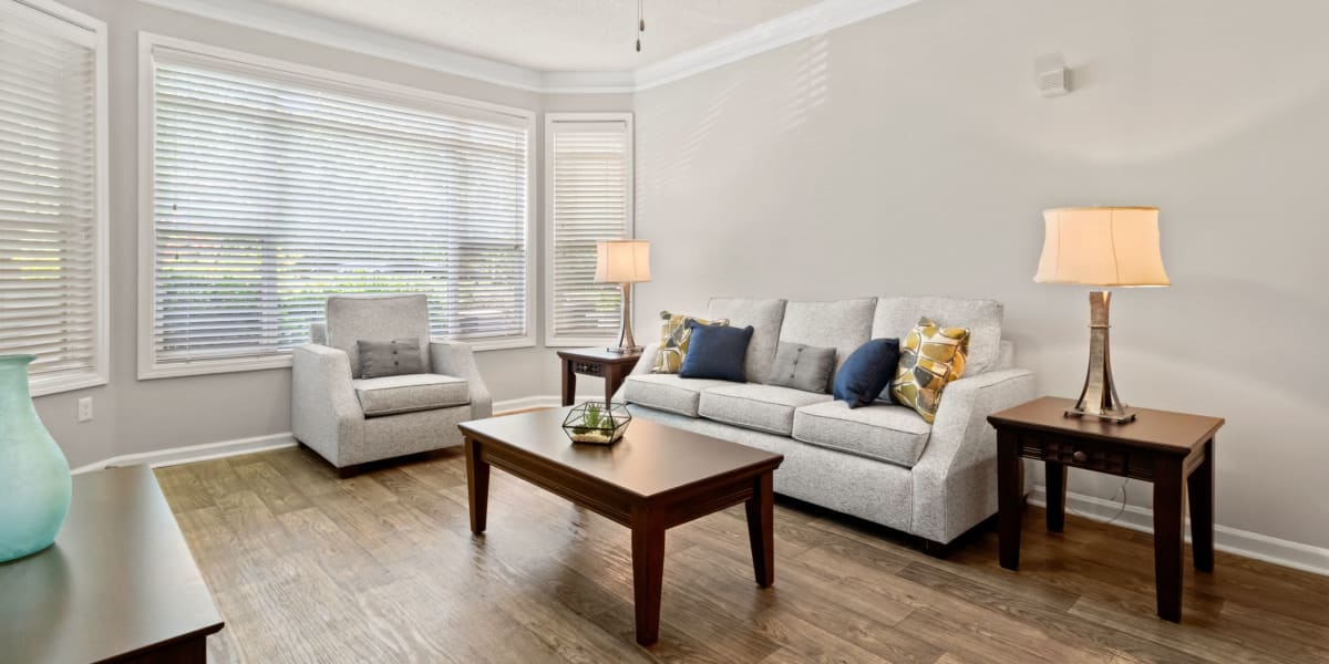 Living room at Marquis Midtown West in Atlanta, Georgia