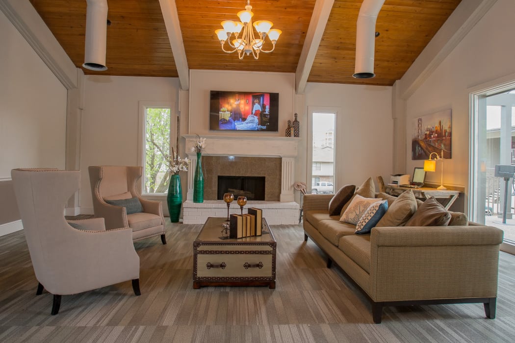 Beautiful clubhouse at Polo Run Apartments in Tulsa, Oklahoma