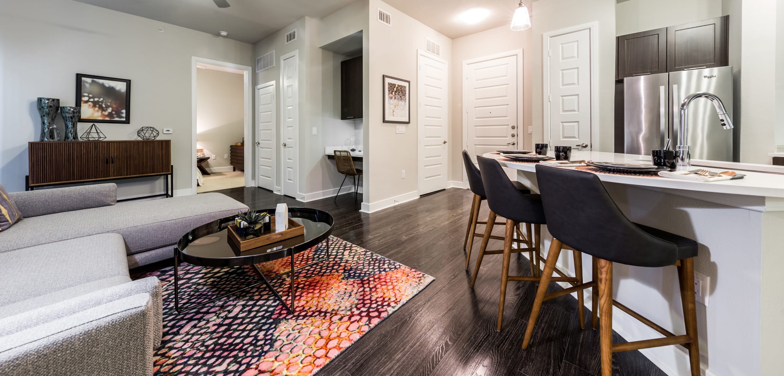 Marq 31 Houston, TX Luxury Apartments in Upper Kirby