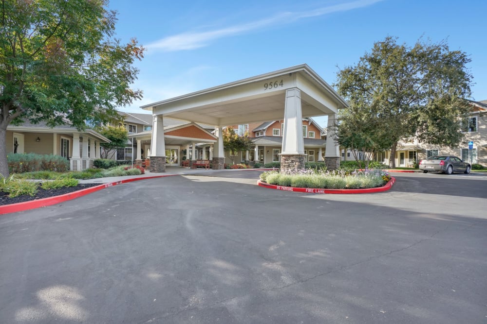 Front entrance at The Commons at Elk Grove in Elk Grove, California