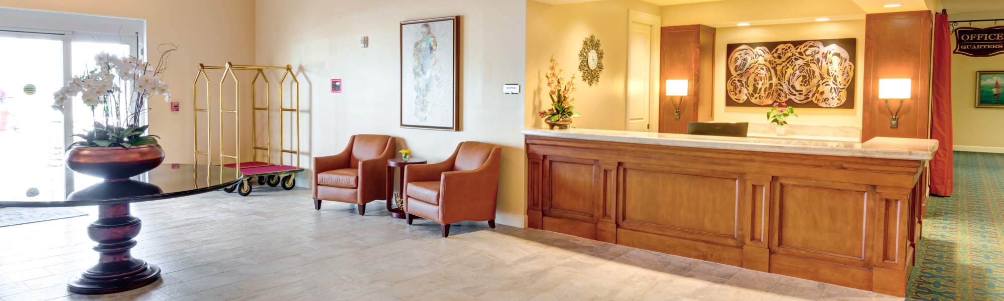 Lobby and reception area at Barclay House of Stuart in Stuart, Florida