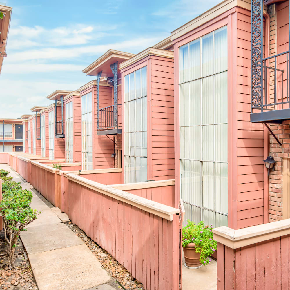 Outside of units at South Oaks in Houston, Texas