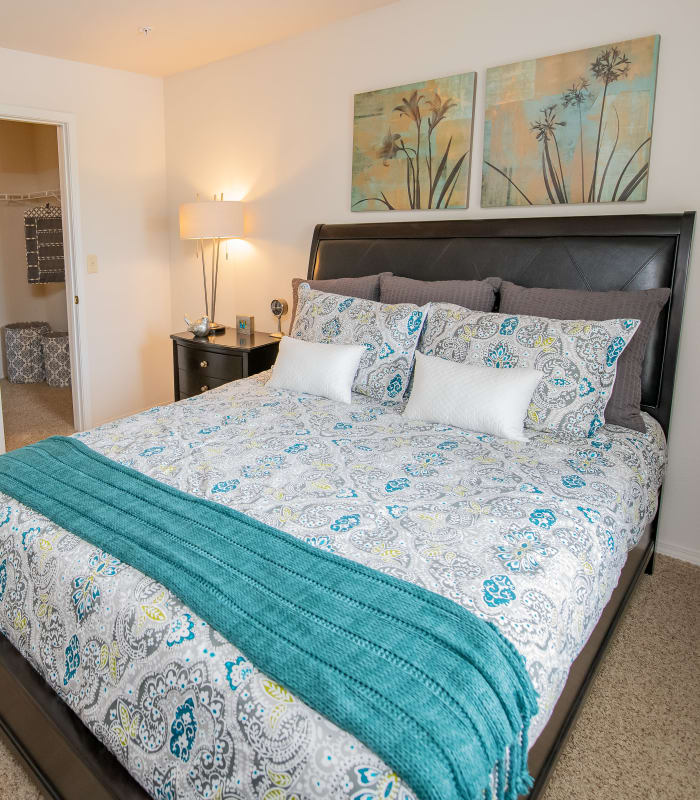 Bedroom at Crown Pointe Apartments in Oklahoma City, Oklahoma