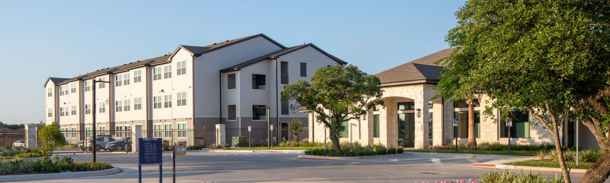 Neighborhood near Linden at The Rim in San Antonio, Texas