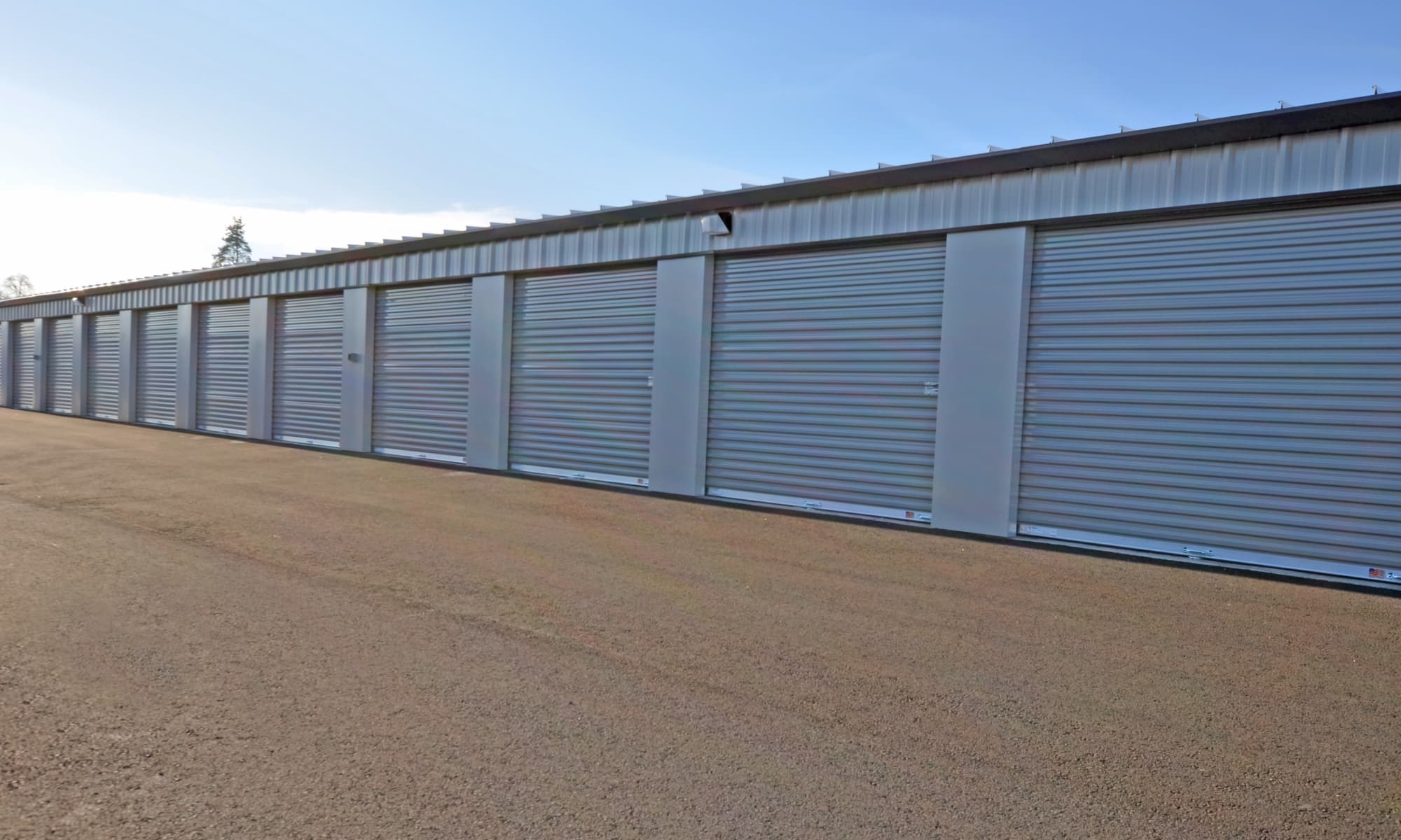 Self storage in Hubbard OR