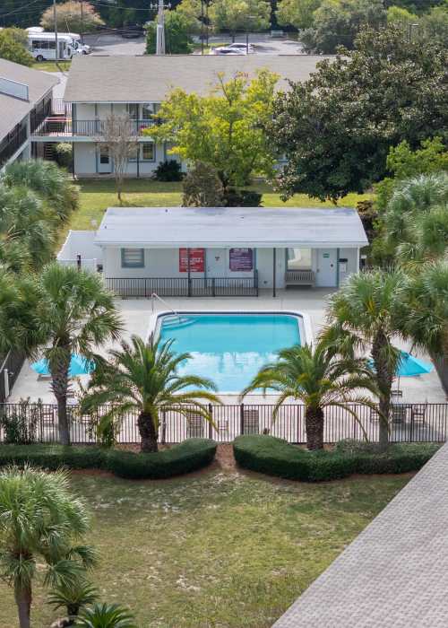 Swimming pool at Breeze Apartments, Gulf Breeze, Florida
