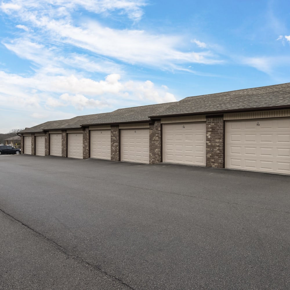 Garages at Oldham Oaks, La Grange, Kentucky