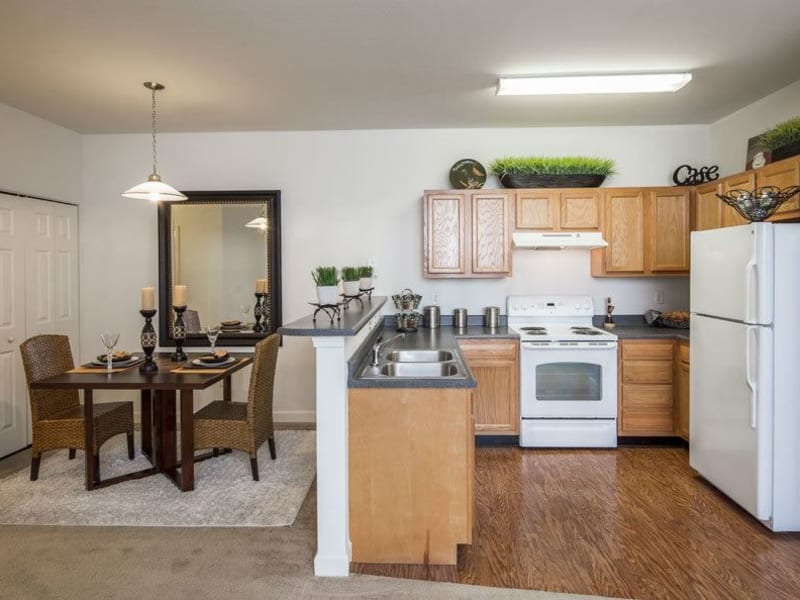 Full-equipped kitchen at Crescent at Wolfchase home in Memphis, Tennessee