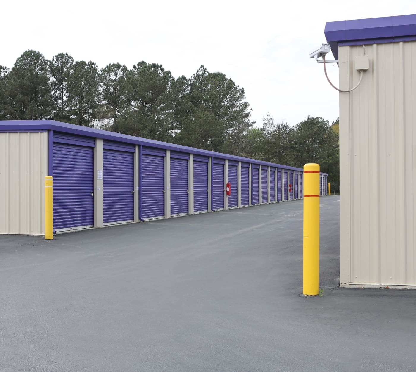 Drive-up units at StoreSmart Self-Storage in Riverdale, Georgia