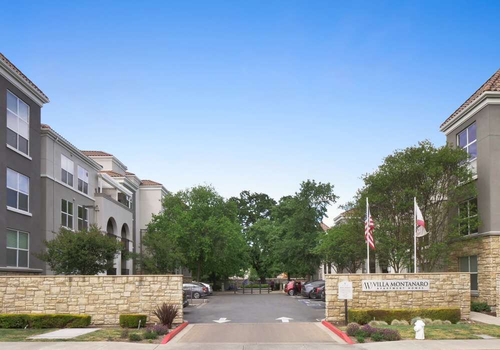 Entrance of an apartments at Villa Montanaro in Pleasant Hill, California