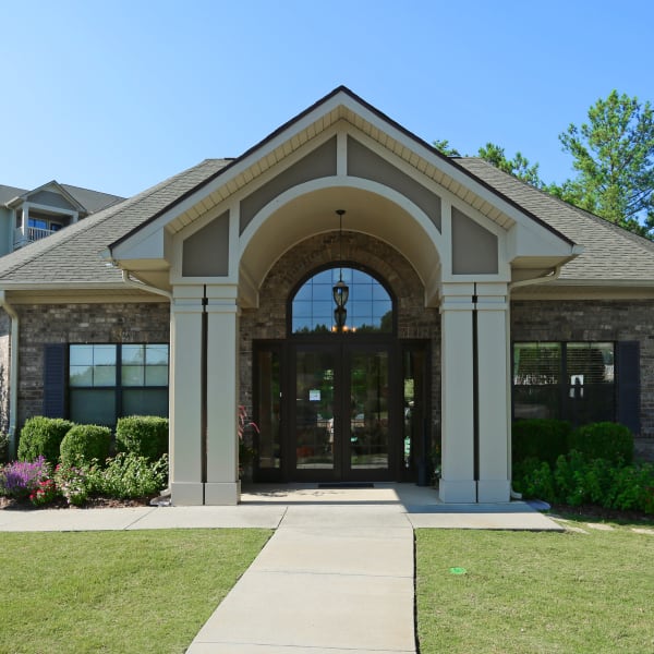Birmingham, AL Apartments in Cahaba Heights Cahaba Grandview
