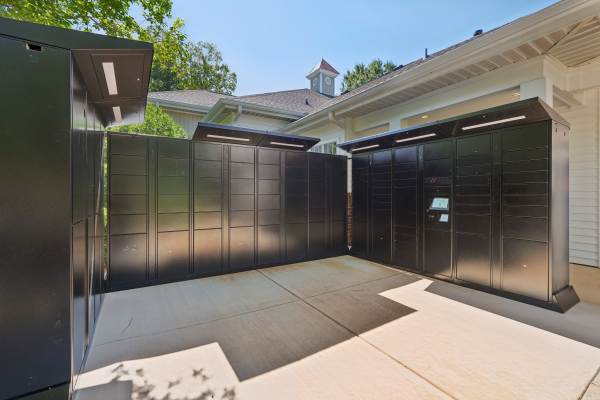 24-hour Package Lockers