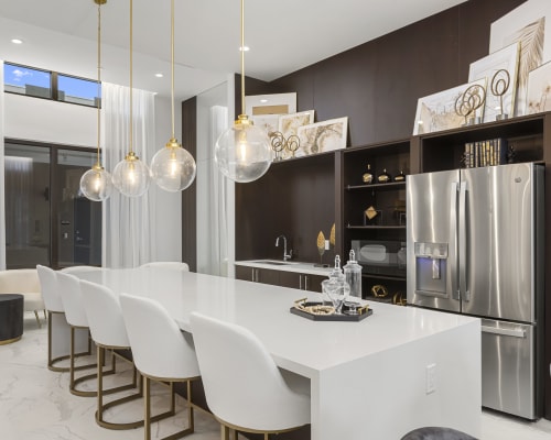 Well appointed kitchens at Pine Ridge in West Palm Beach, Florida