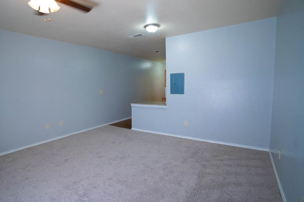 Bright and spacious living area at Ryan's Crossing in Marshall, Texas