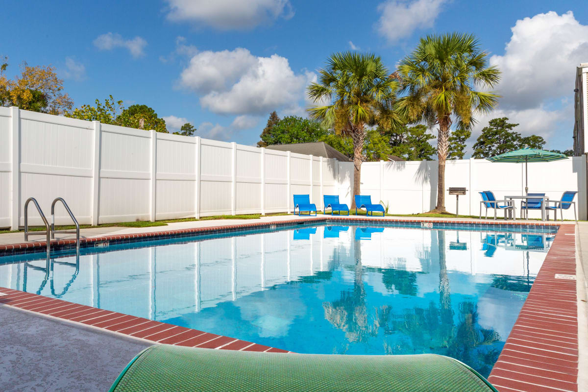 Two refreshing community pools at Cobblestone at Essen in Baton Rouge, Louisiana