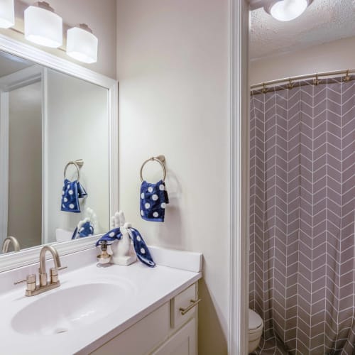 A full-sized bathtub in an apartment at Hickory Creek in Henrico, Virginia