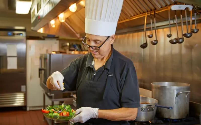 The chef at Timber Pointe Senior Living in Springfield, Oregon