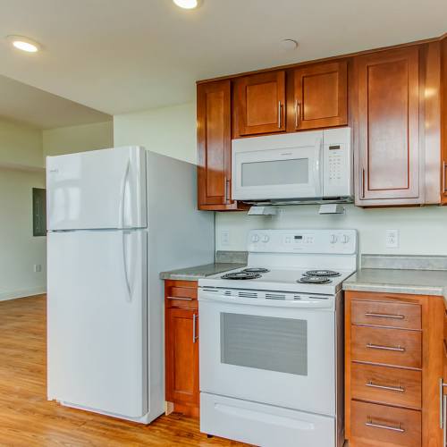 Spacious kitchens for cooking at 43 Town Square in Lima, Ohio