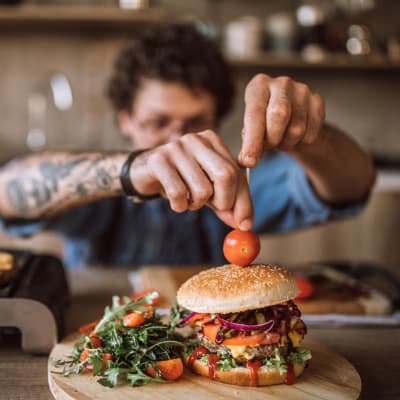 Eat and drink near Parallax Apartments in Portland, Oregon