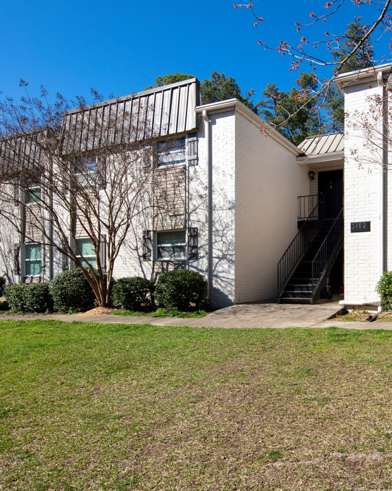 Exterior of apartments at Thirty - One 32 Cypress in Hoover, Alabama at dusk