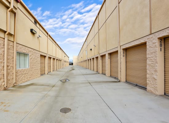 Convenient drive-up storage units in Lakeside, California