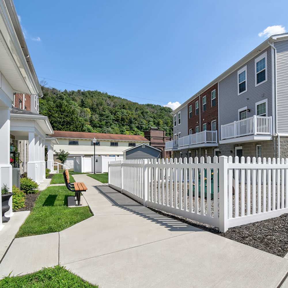Labelle Greene I in apartments Wheeling, West Virginia
