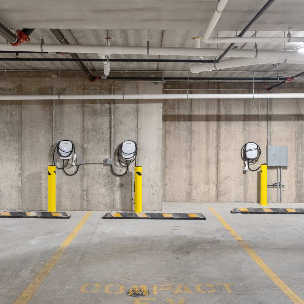 EV Charging The Flats at 402 Amenities
