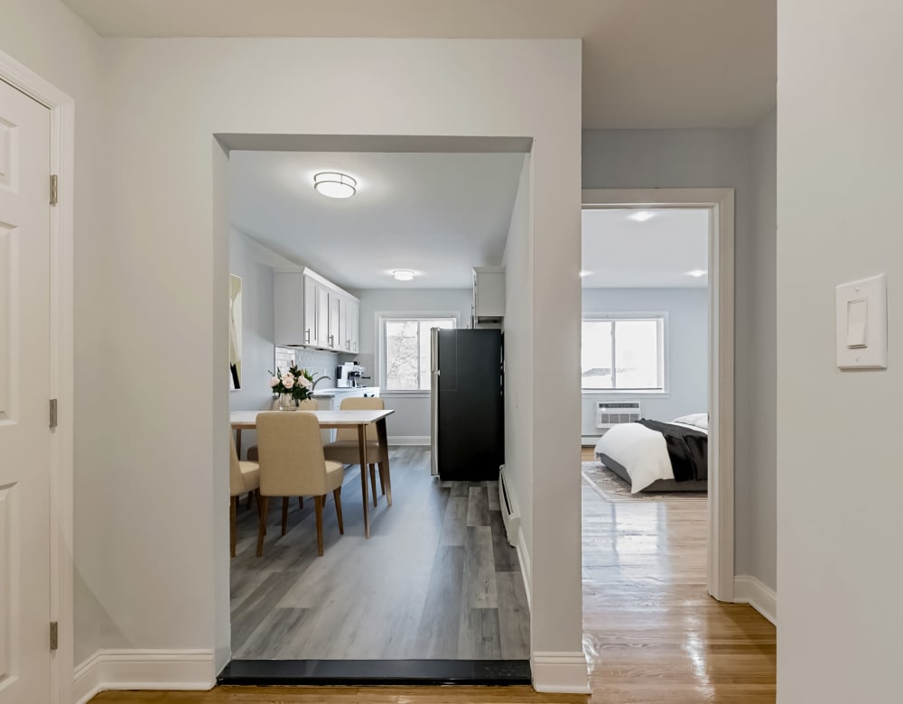 Apartments in Freeport, NY in Nassau County Grove Gardens