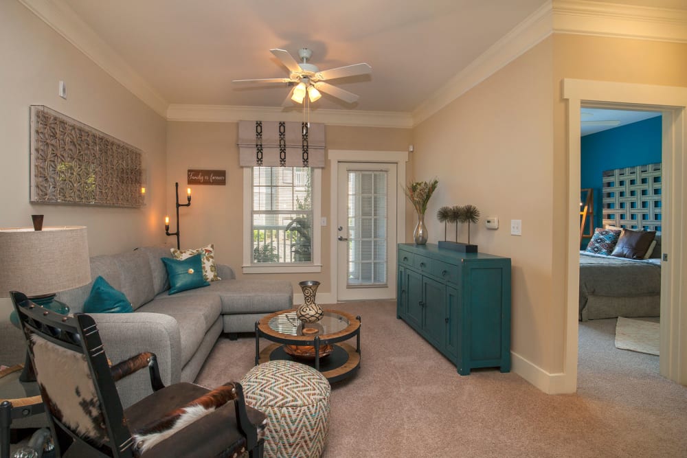 Well decorated apartment at Riverside Parc Apartments in Atlanta, Georgia