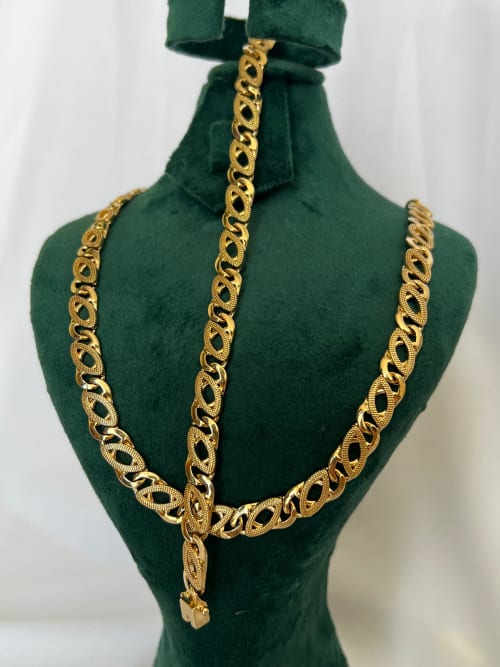 رادكو  منقوش