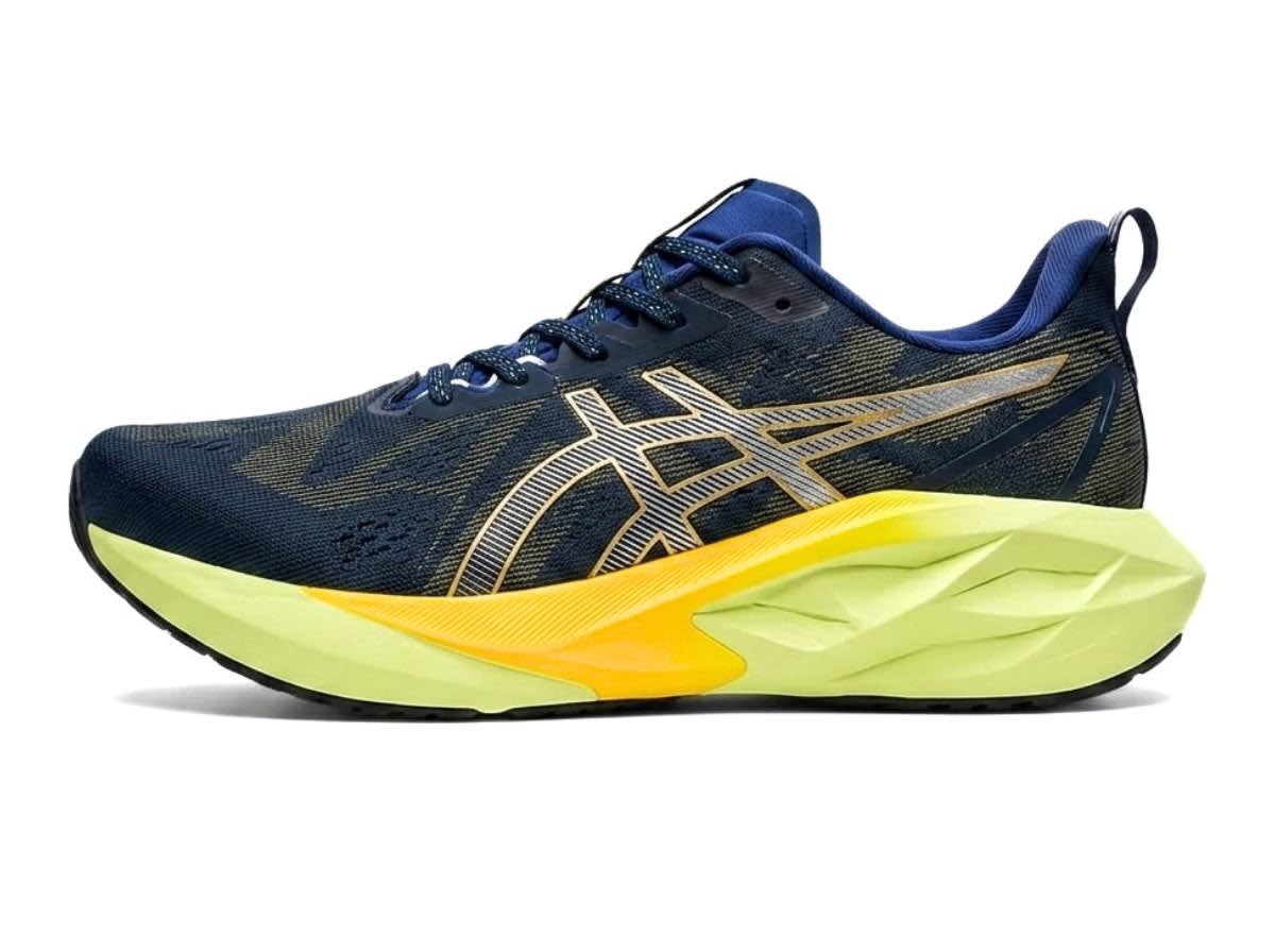 Asics Nova blast