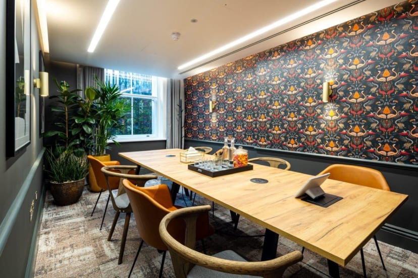 Burrows Landmark Burrow at Landmark Piccadilly | Gable