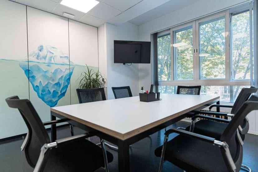 OCEAN Room at OXYGEN Workspace | Gable