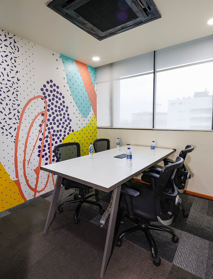 4 person meeting room at DevX - Dynasty Business Park | Gable